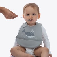BABERO CON BOLSILLO DE SILICONA-JFS Generico
